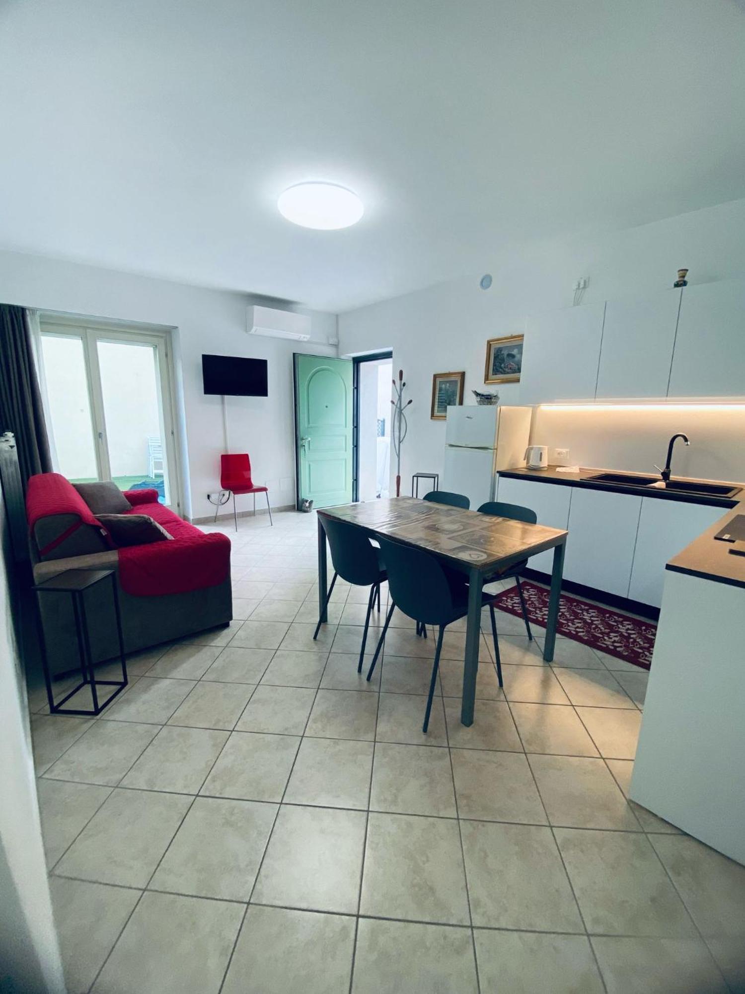 Alma Apartment Sirmione Exterior foto