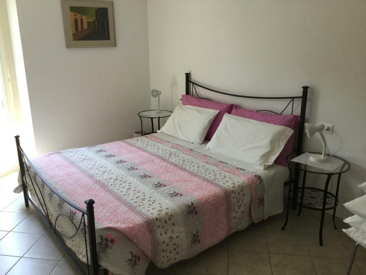 Alma Apartment Sirmione Exterior foto