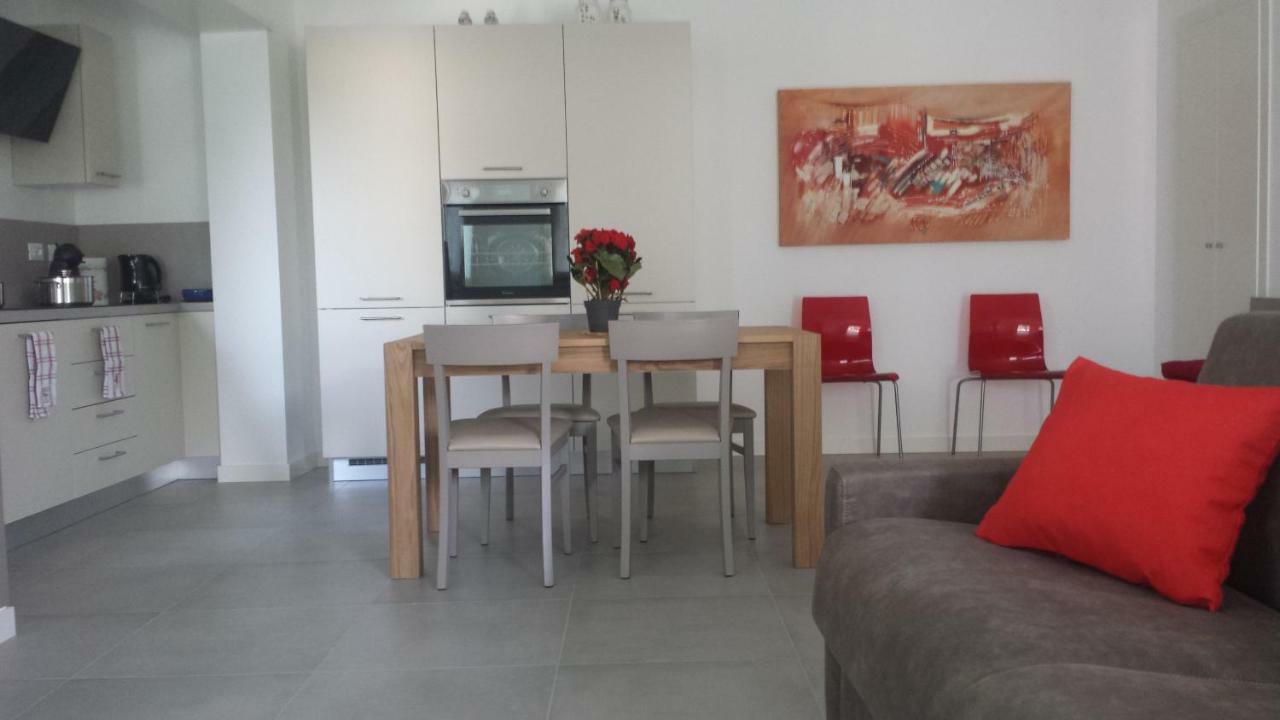 Alma Apartment Sirmione Exterior foto