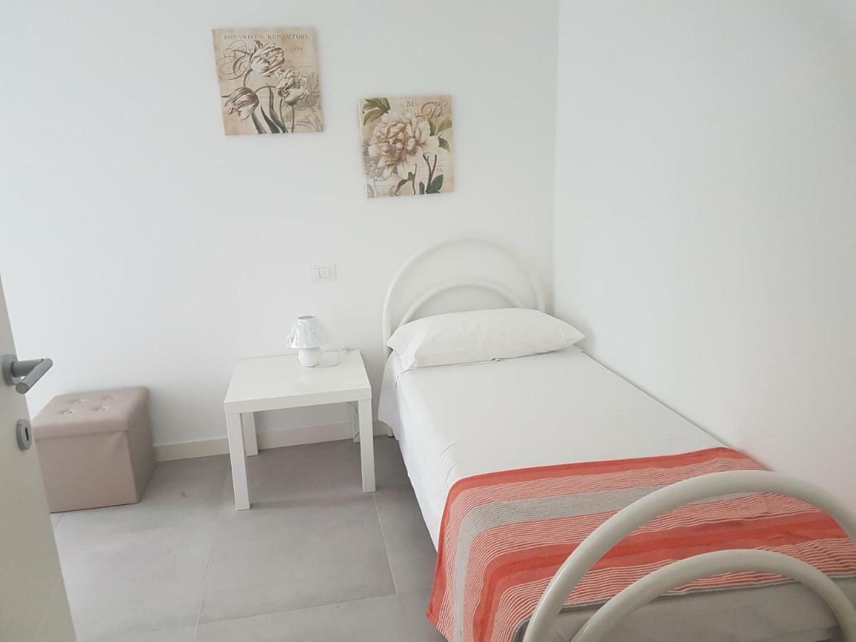 Alma Apartment Sirmione Exterior foto